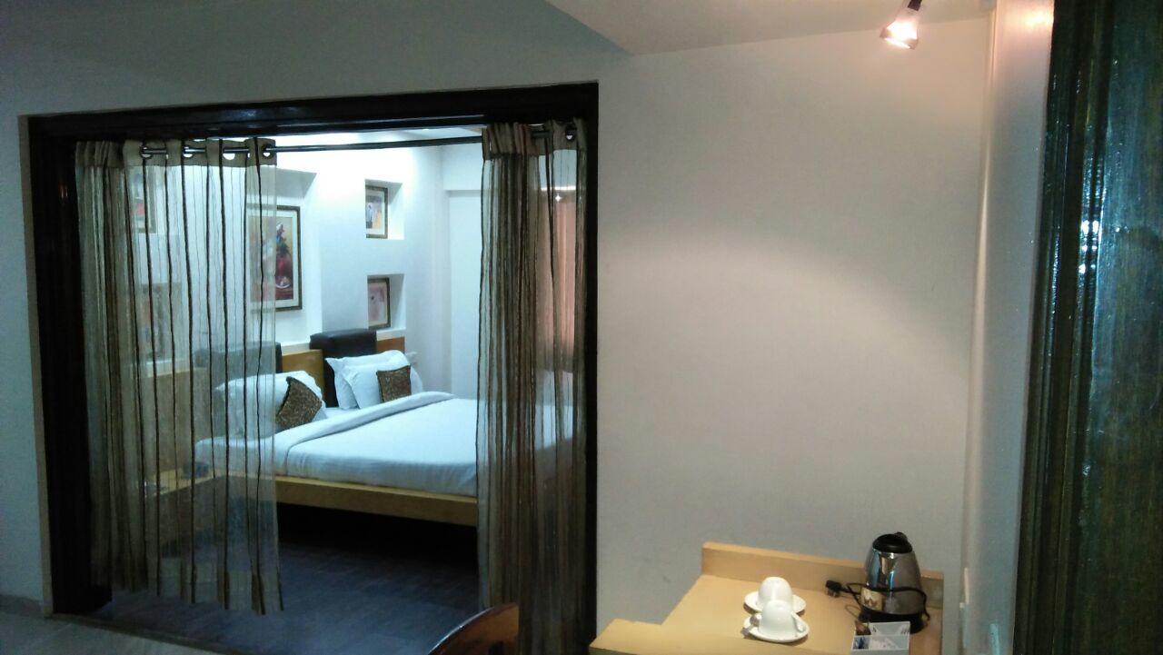 Elm Tree Amritsar Hotell Exteriör bild