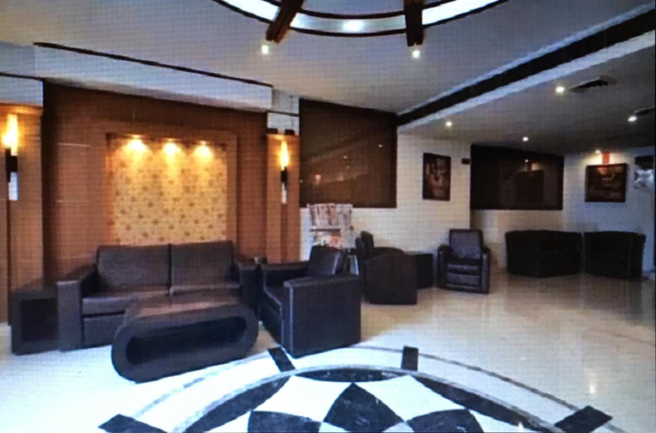 Elm Tree Amritsar Hotell Exteriör bild